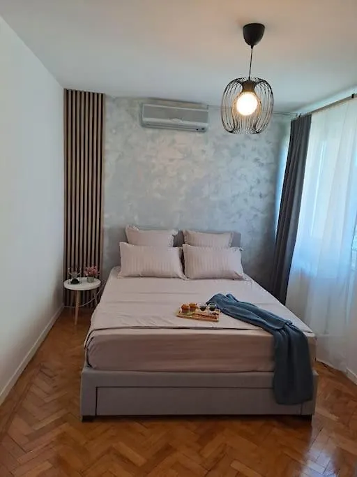 Rainbow Apartment Bucharest